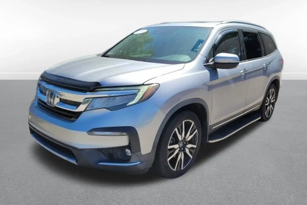 2019 Honda Pilot Touring photo 1