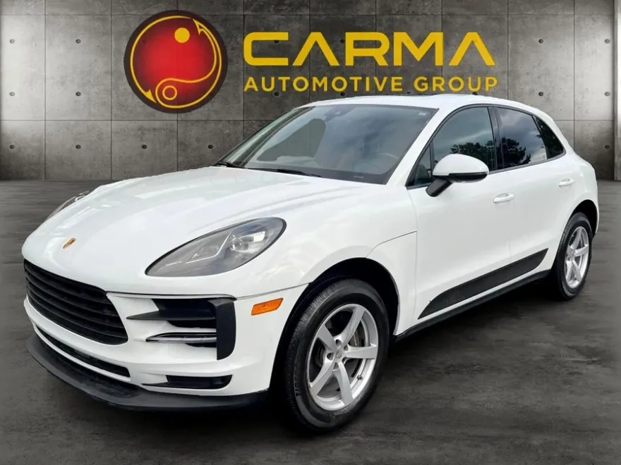 2020 Porsche Macan photo 1