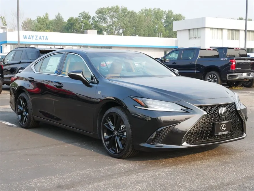2025 Lexus ES 300h F SPORT Design photo 1