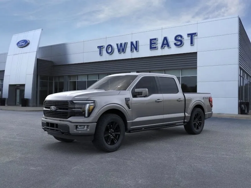 2025 Ford F-150 Platinum photo 1