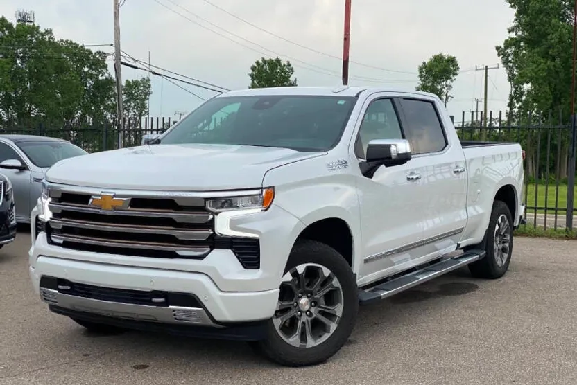 2025 Chevrolet Silverado 1500 High Country photo 1
