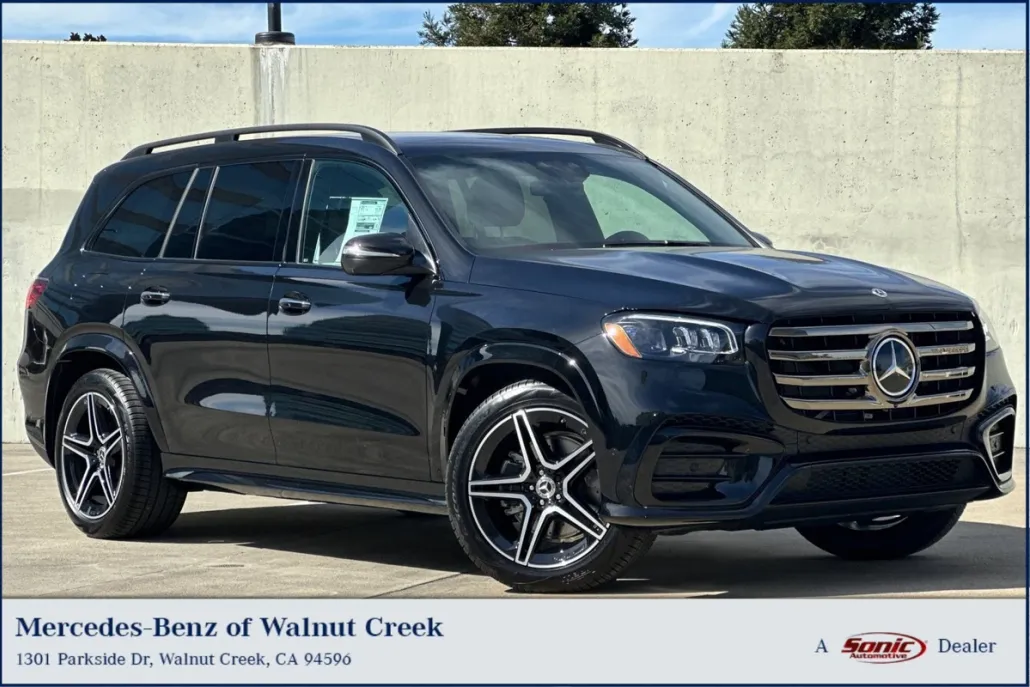2025 Mercedes Benz GLS 450 4MATIC photo 1