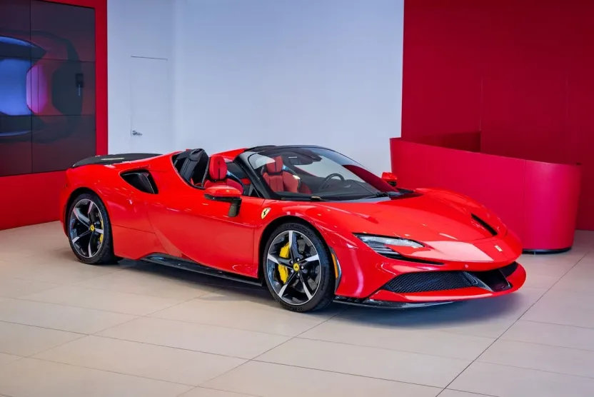 2023 Ferrari SF90 Spider Base photo 1