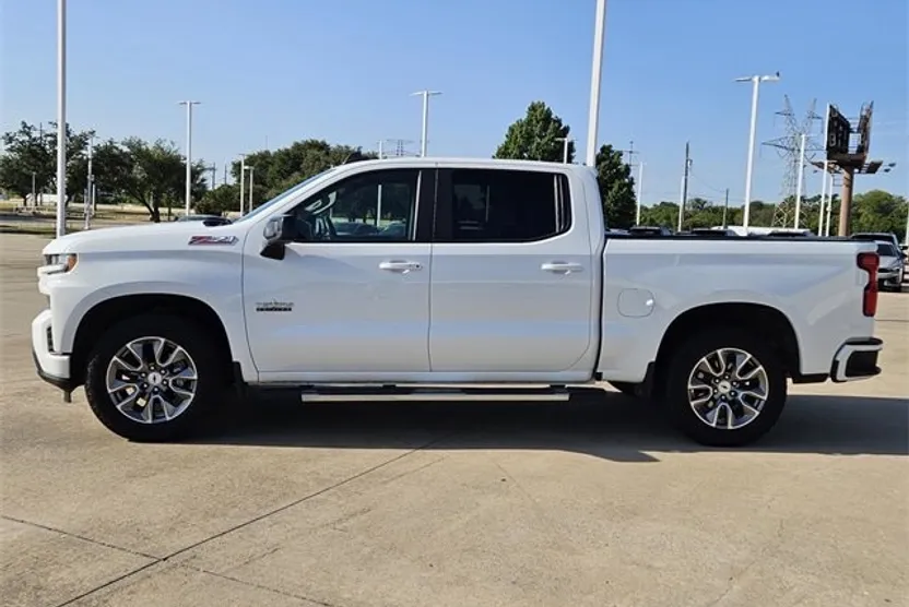 2022 Chevrolet Silverado 1500 RST photo 1