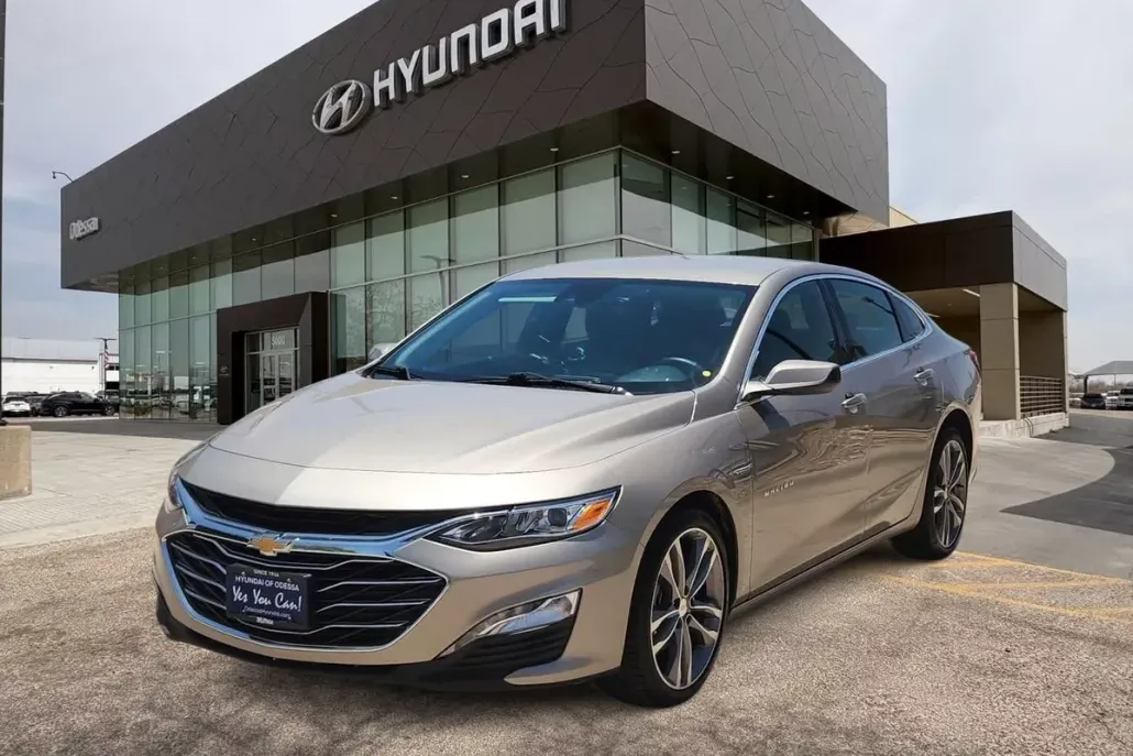 2024 Chevrolet Malibu Premier 2LT photo 1