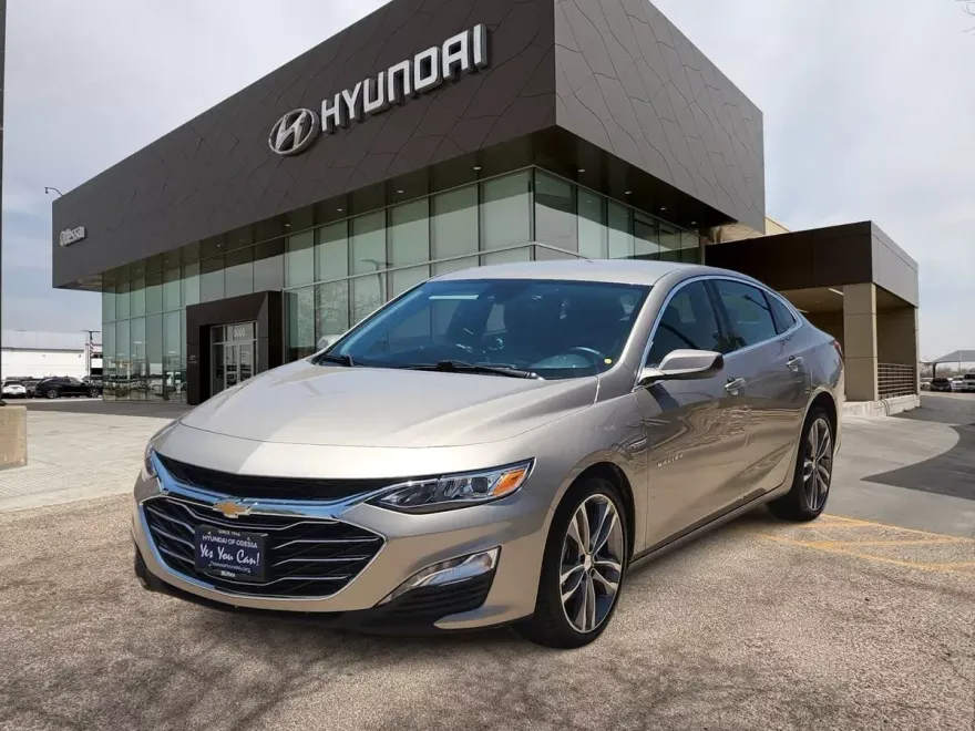 2024 Chevrolet Malibu Premier 2LT photo 1