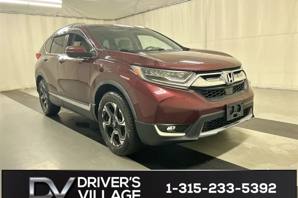 2018 Honda CR-V Touring photo 1