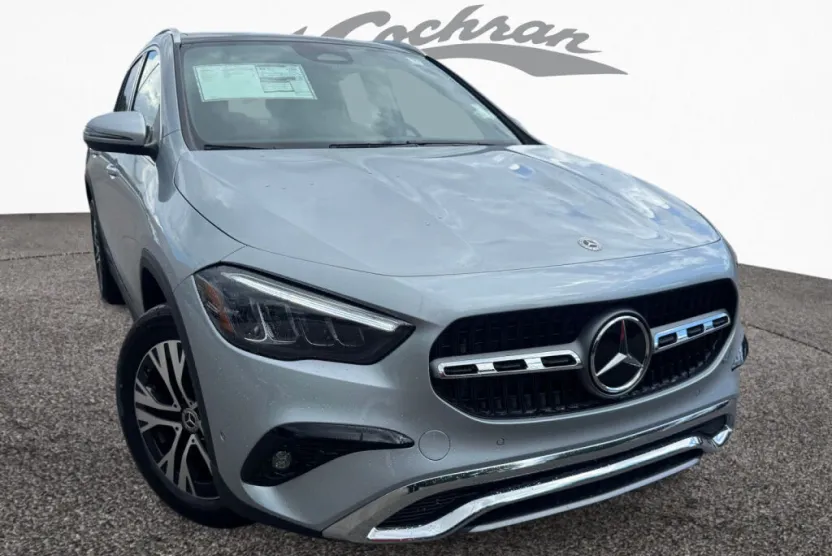 2026 Mercedes Benz GLA 250 4MATIC photo 1