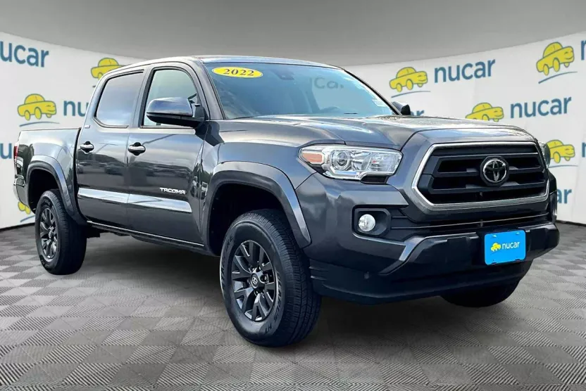 2022 Toyota Tacoma SR5 photo 1