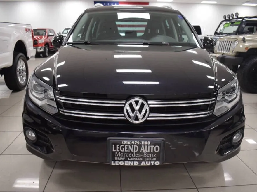 2016 Volkswagen Tiguan SE photo 1