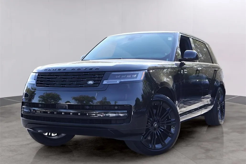 2025 Land Rover Range Rover SE photo 1