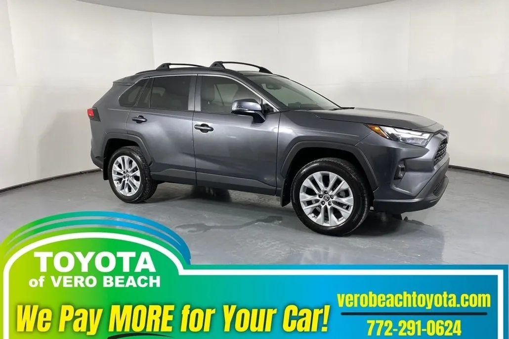 2024 Toyota RAV4 XLE Premium photo 1
