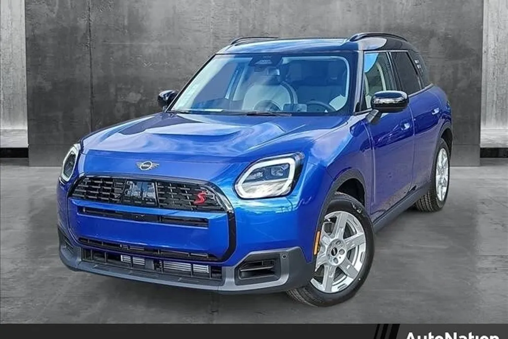 2025 Mini Countryman S photo 1