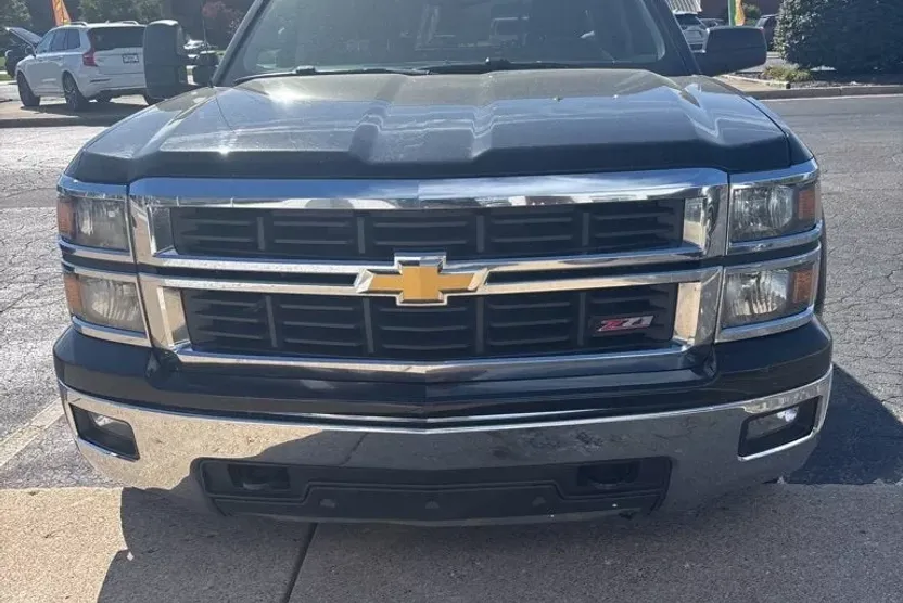 2014 Chevrolet Silverado 1500 LT photo 1
