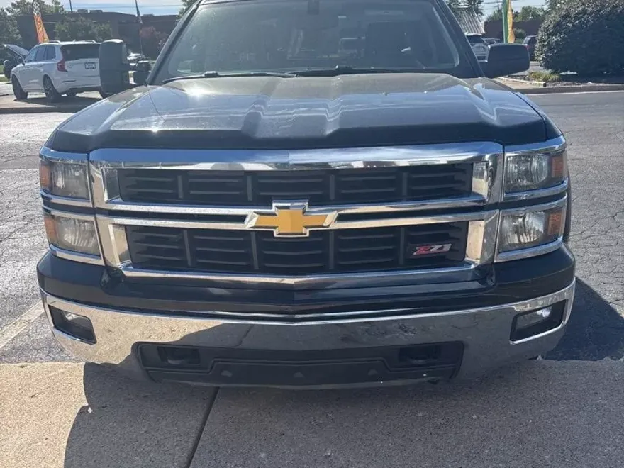 2014 Chevrolet Silverado 1500 LT photo 1