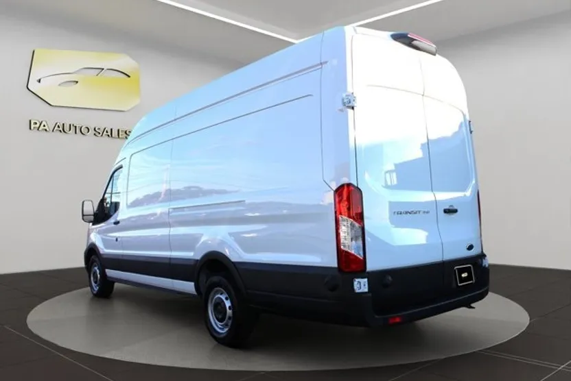 2025 Ford Transit Cargo Van photo 1
