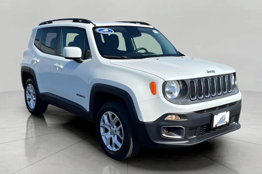 2016 Jeep Renegade Latitude North Edition photo 1