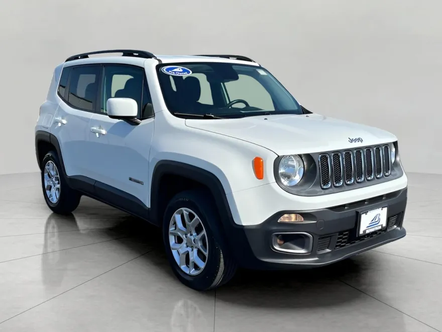 2016 Jeep Renegade Latitude North Edition photo 1