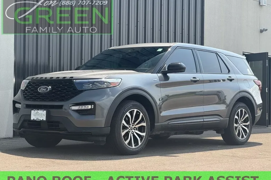 2022 Ford Explorer ST-Line photo 1