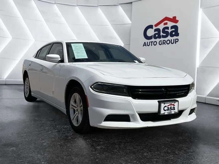 2022 Dodge Charger SXT photo 1