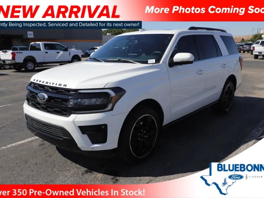 2022 Ford Expedition Limited photo 1