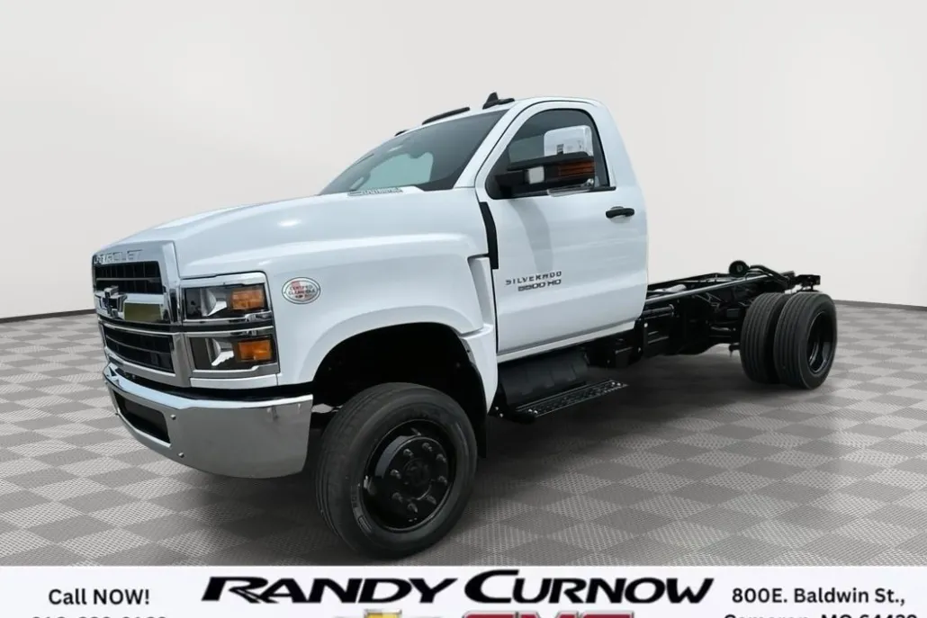 2024 Chevrolet Silverado 5500HD Work Truck photo 1