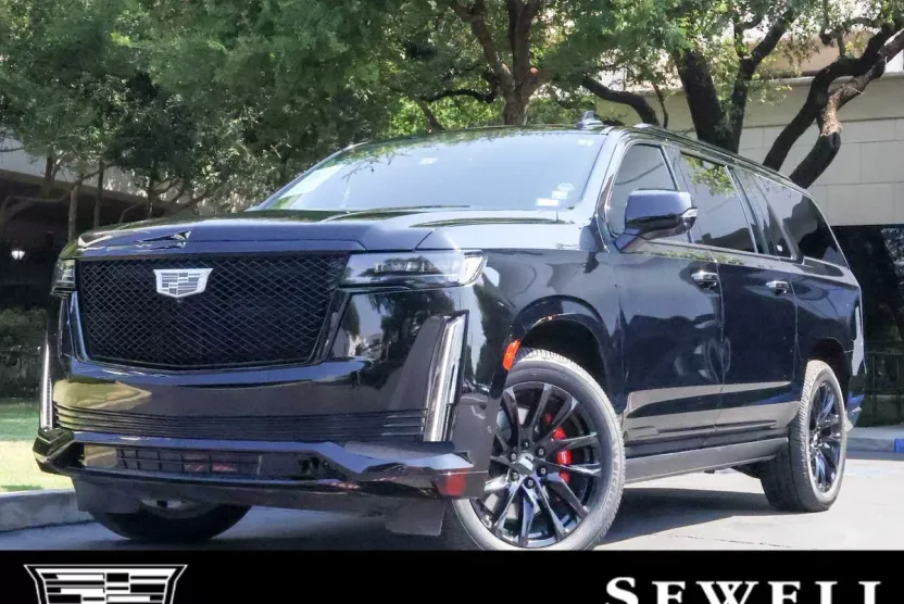 2022 Cadillac Escalade ESV Sport Platinum photo 1