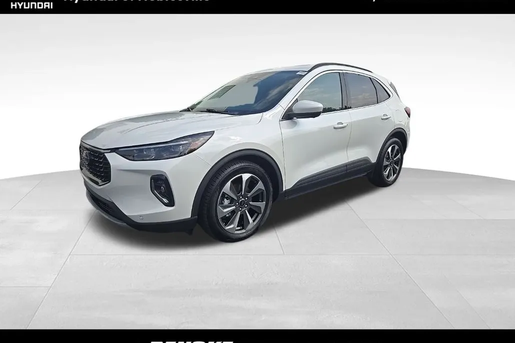 2023 Ford Escape Hybrid Platinum photo 1