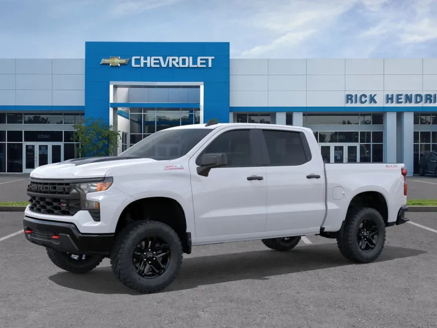 2026 Chevrolet Silverado 1500 Custom Trail Boss photo 1