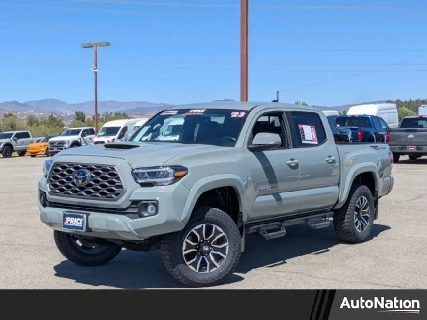 2023 Toyota Tacoma TRD Sport Double Cab V6 photo 1