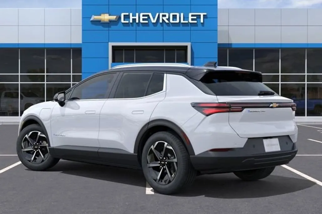 2026 Chevrolet Equinox EV 1LT photo 1