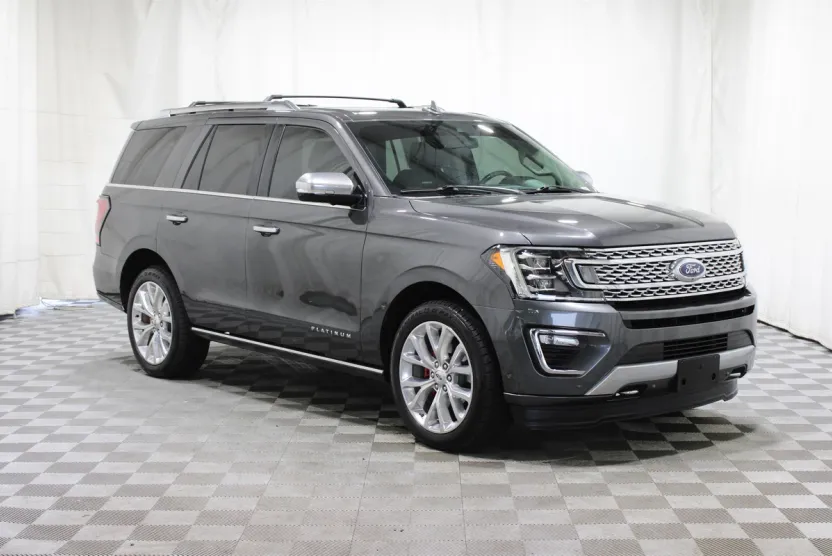2019 Ford Expedition Platinum photo 1
