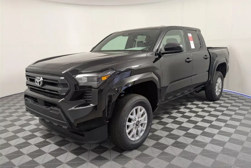 2025 Toyota Tacoma SR Double Cab photo 1