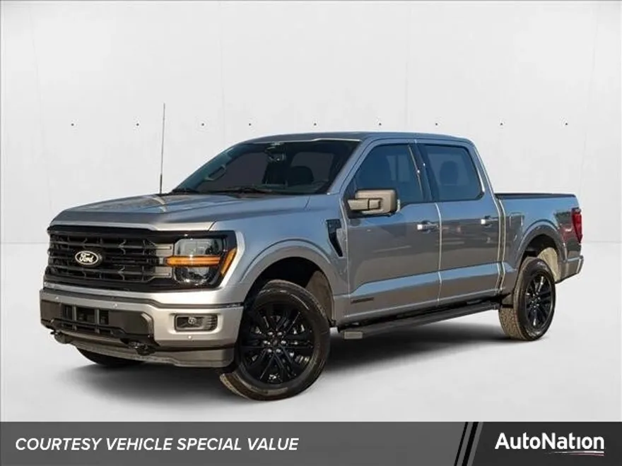 2025 Ford F-150 XLT photo 1