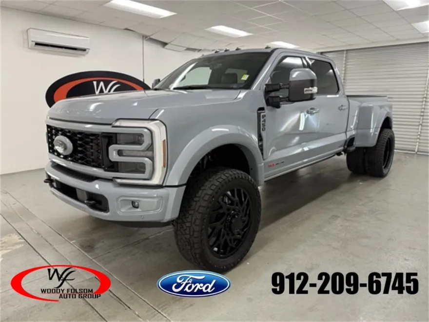 2026 Ford F-450 photo 1