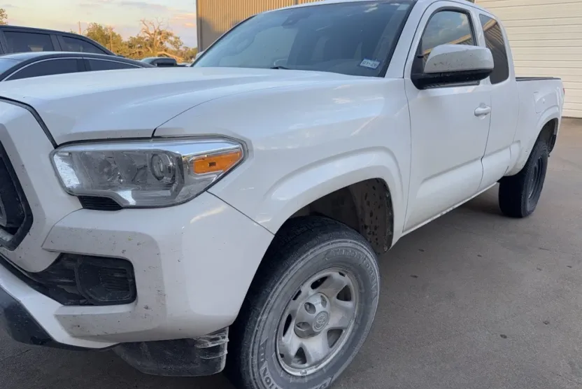 2021 Toyota Tacoma SR photo 1