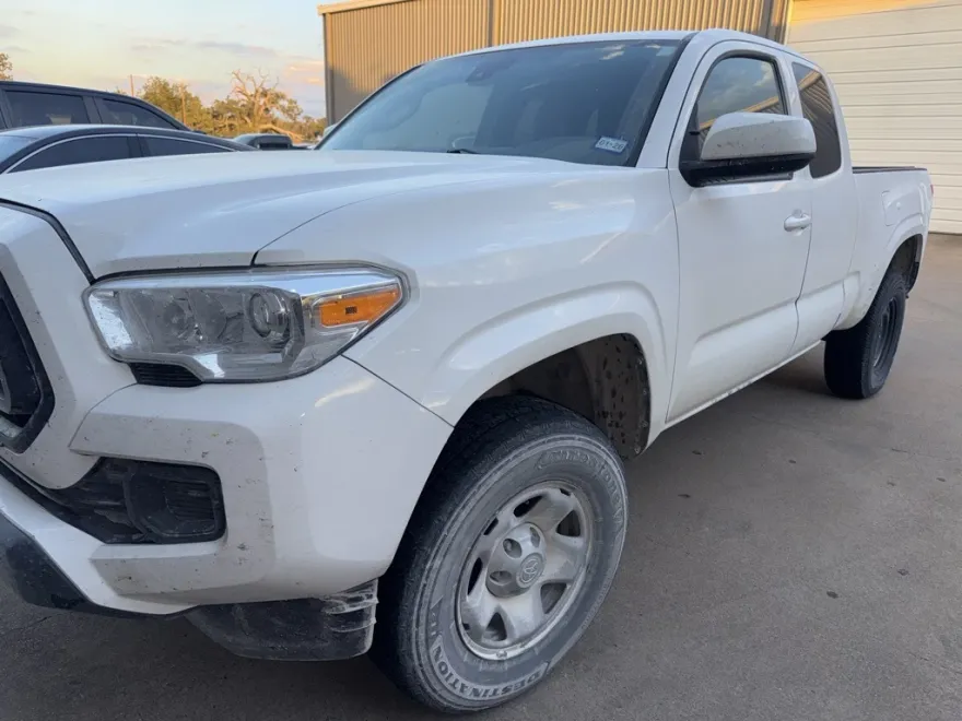 2021 Toyota Tacoma SR photo 1