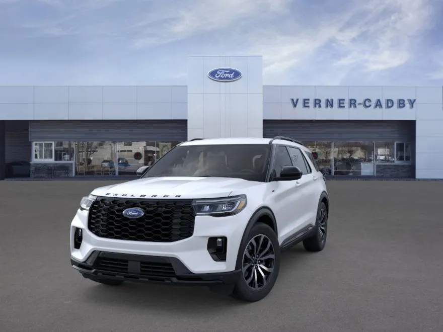 2025 Ford Explorer ST-Line photo 1
