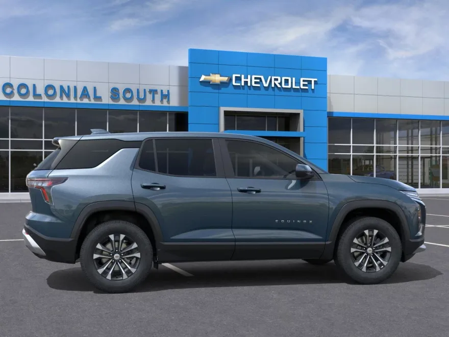 2026 Chevrolet Equinox LT photo 1