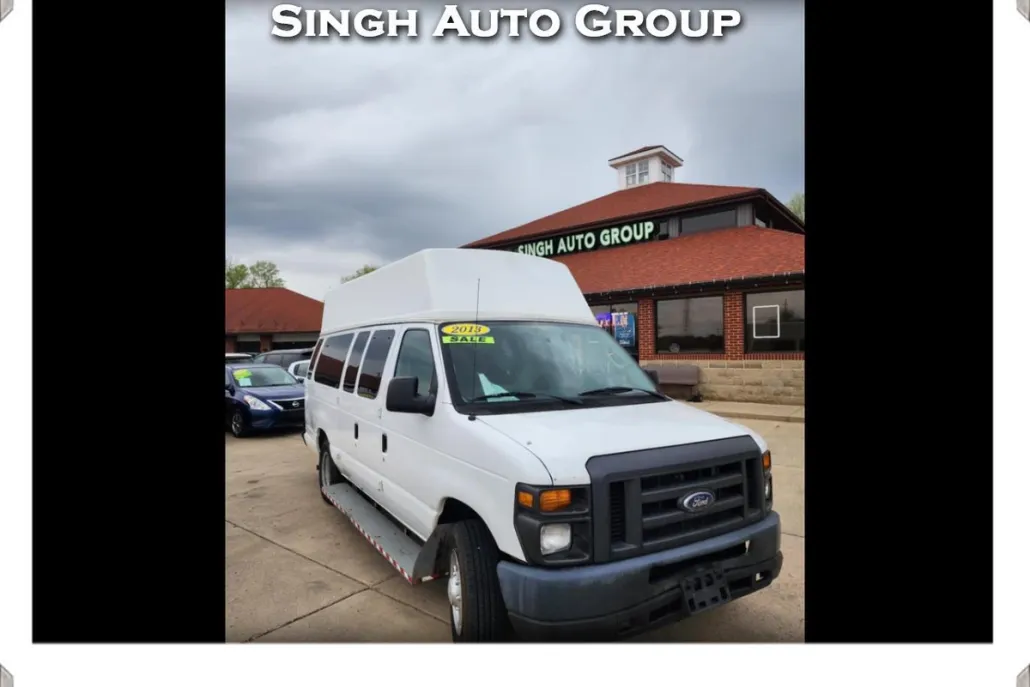 2013 Ford E-150 photo 1