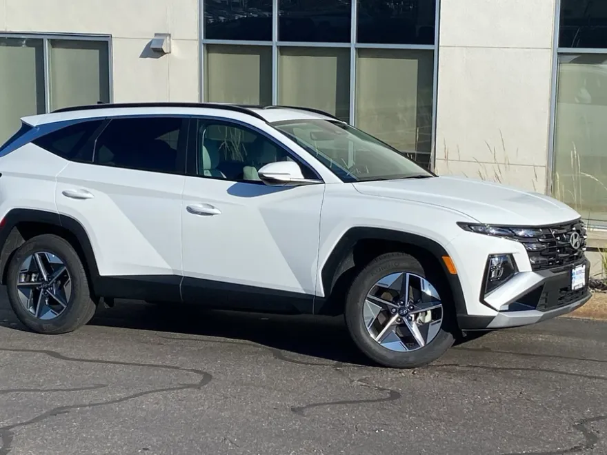 2025 Hyundai Tucson SEL Convenience photo 1