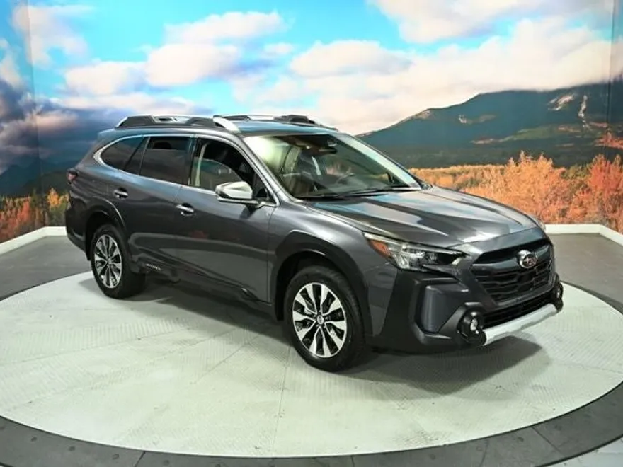 2024 Subaru Outback Touring XT photo 1