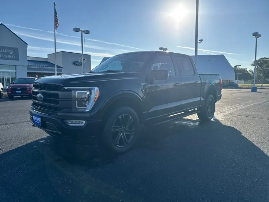2021 Ford F-150 Lariat photo 1