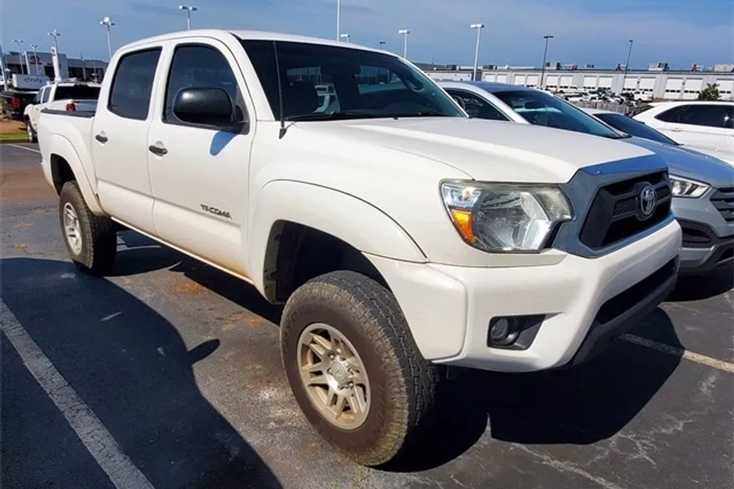 2015 Toyota Tacoma PreRunner photo 1