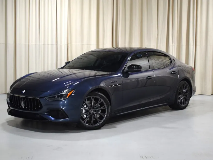 2022 Maserati Ghibli Modena Q4 photo 1