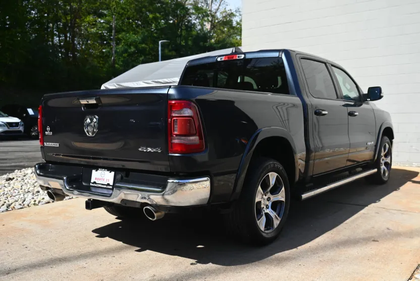 2019 Ram 1500 Laramie photo 1