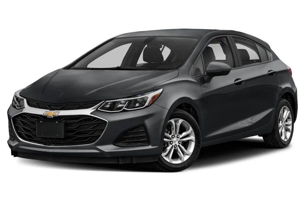 2019 Chevrolet Cruze LT photo 1