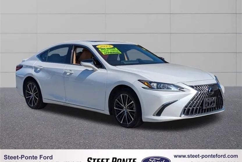 2023 Lexus ES 300h photo 1