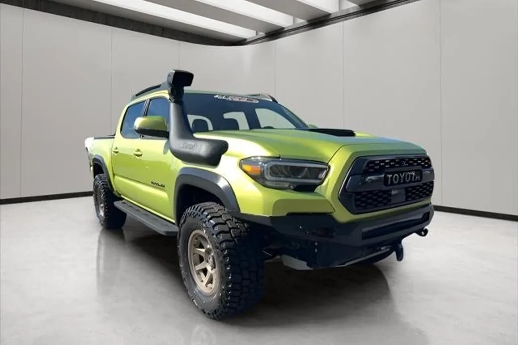 2022 Toyota Tacoma TRD Pro photo 1
