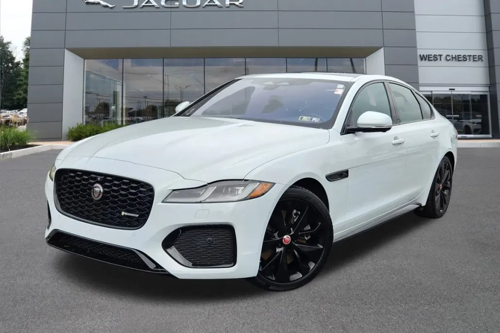 2021 Jaguar XF R-Dynamic SE photo 1